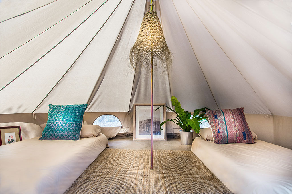 interior de los tipis glamping en mallorca