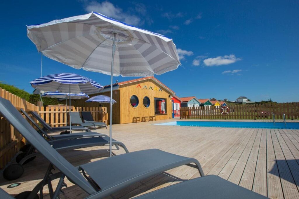 piscina en Cabañas de Vendaval 